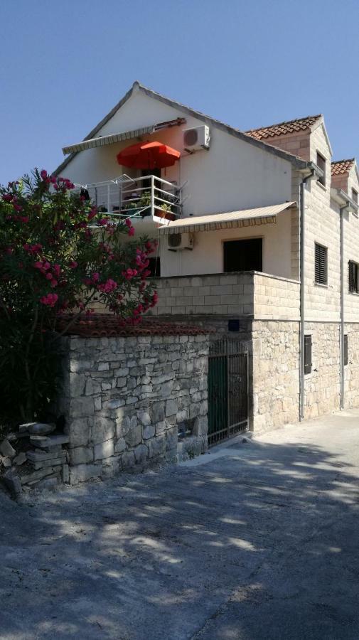 Apartman Ivana Splitska Exterior foto