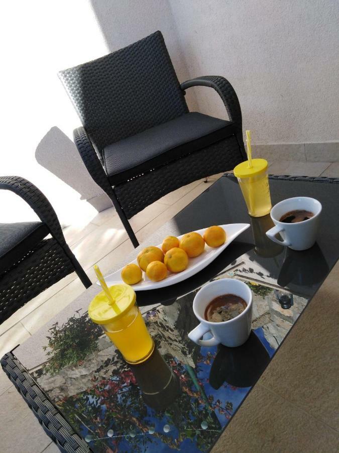 Apartman Ivana Splitska Exterior foto